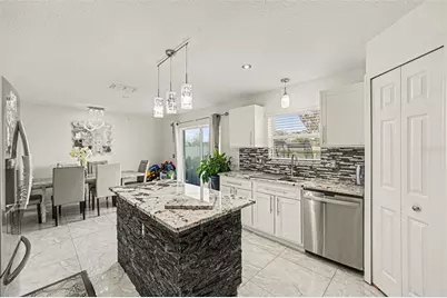 5684 Sycamore Canyon Drive, Kissimmee, FL 34758 - Photo 5