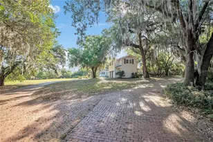 4610 Oak Cove Ln, Orlando, FL 32806 - Photo 9