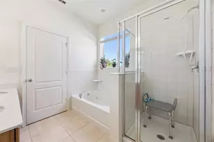 3177 Bayou Ln, Tavares, FL 32778 - Photo 29