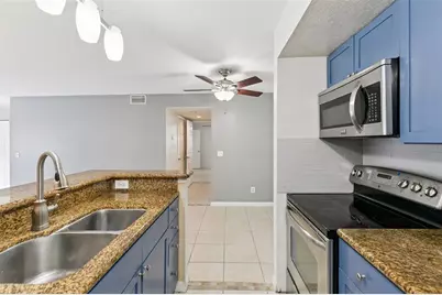 5112 Conroy Road #311, Orlando, FL 32811 - Photo 7