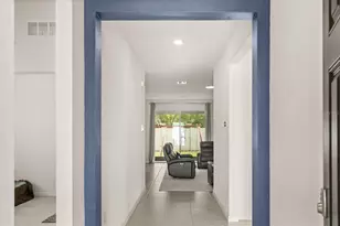 8324 Wheat Stone Dr, Zephyrhills, FL 33540 - Photo 3