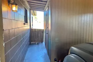 4403 Gandy Cir, Tampa, FL 33616 - Photo 19