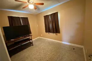 4403 Gandy Cir, Tampa, FL 33616 - Photo 13