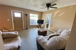 4403 Gandy Cir, Tampa, FL 33616 - Photo 3