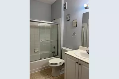 2572 Robert Trent Jones Drive #1220, Orlando, FL 32835 - Photo 11