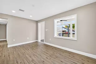 3620 E Tampa Cir, Tampa, FL 33629 - Photo 11