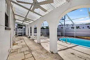 3620 E Tampa Cir, Tampa, FL 33629 - Photo 39