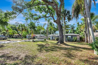 2510 51st Avenue Terrace W, Bradenton, FL 34207 - Photo 5