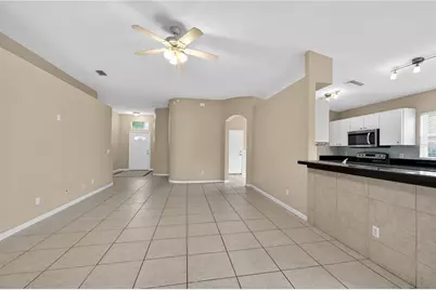 1461 Lake Shore Ranch Drive, Seffner, FL 33584 - Photo 13