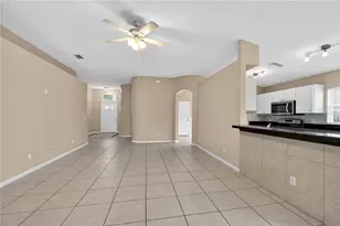 1461 Lake Shore Ranch Dr, Seffner, FL 33584 - Photo 13