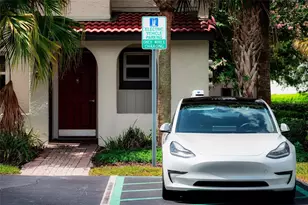 1110 Spaceport Ct, Kissimmee, FL 34746 - Photo 21