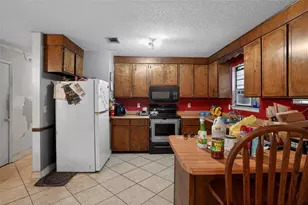 9910 Oak Haven Rd, Pensacola, FL 32526 - Photo 11