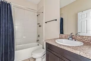 677-679 Royalty Ct, Kissimmee, FL 34758 - Photo 17
