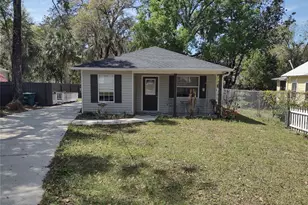1523 Granite State Ct, Mount Dora, FL 32757 - Photo 1