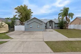 233 Red Maple Dr, Kissimmee, FL 34743 - Photo 1