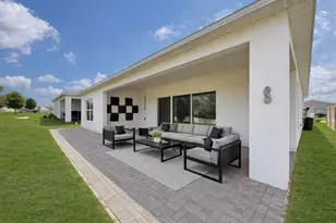 654 Campo Ln, Davenport, FL 33837 - Photo 15