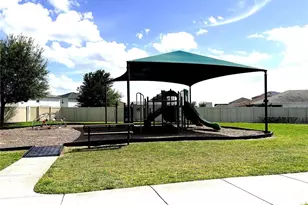 654 Campo Ln, Davenport, FL 33837 - Photo 19