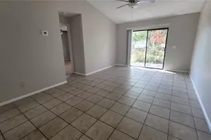 126 Garden Cove Ct, Orlando, FL 32835 - Photo 3