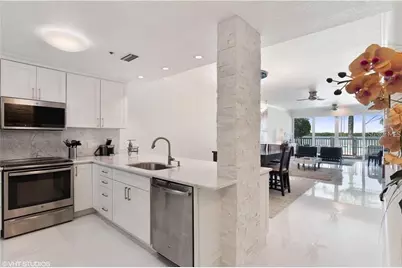 615 Dream Island Road #107, Longboat Key, FL 34228 - Photo 5