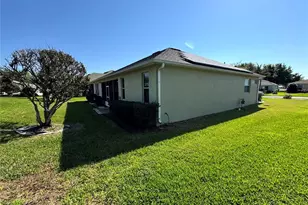 26712 Augusta Springs Cir, Leesburg, FL 34748 - Photo 5