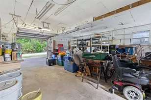 935 Florida Ave, Orange City, FL 32763 - Photo 37