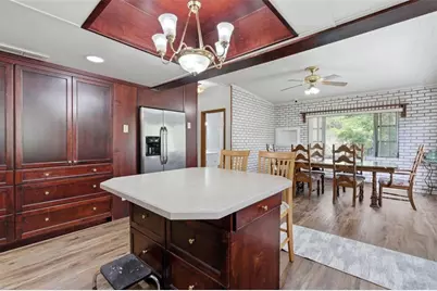 935 N Florida Avenue, Deland, FL 32763 - Photo 15