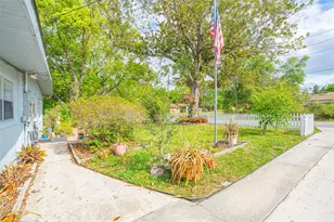 935 Florida Ave, Orange City, FL 32763 - Photo 47