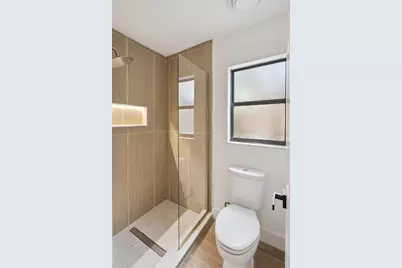 418 E Lakeshore Drive, Ocoee, FL 34761 - Photo 25