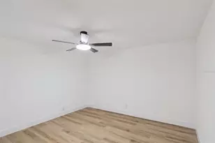 418 E Lakeshore Dr, Ocoee, FL 34761 - Photo 27