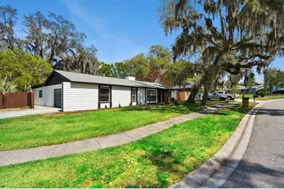 418 E Lakeshore Drive, Ocoee, FL 34761 - Photo 5