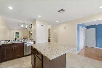 16 Escondido Circle #223, Altamonte Springs, FL 32701 - Photo 9