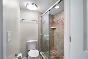 16 Escondido Cir, Altamonte Springs, FL 32701 - Photo 17