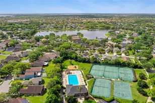 271 Wescliff Dr, Ocoee, FL 34761 - Photo 49