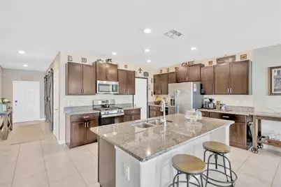 5441 Rainwood Meadows Drive, Apollo Beach, FL 33572 - Photo 9