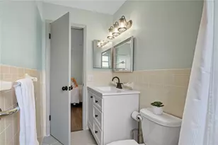 2257 World Pkwy Blvd W, Clearwater, FL 33763 - Photo 21
