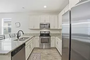 2410 Waxwing Wy, Sanford, FL 32773 - Photo 17
