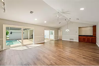 2869 Weathersfield Court, Clearwater, FL 33761 - Photo 13