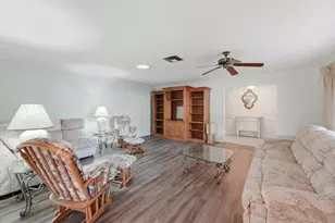 236 W Lake Ina Dr, Winter Haven, FL 33884 - Photo 25