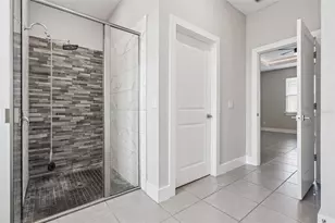 107 Violet Ct, Kissimmee, FL 34759 - Photo 13