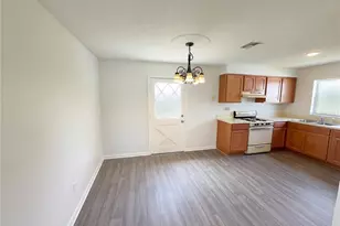 905 Cedar Dr, Melbourne, FL 32901 - Photo 11