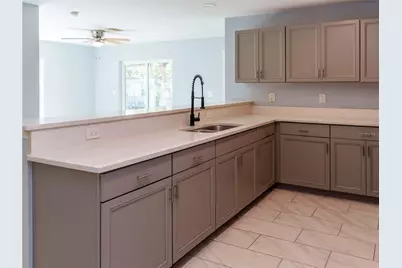 133 W Park Avenue #B, Lake Wales, FL 33853 - Photo 3