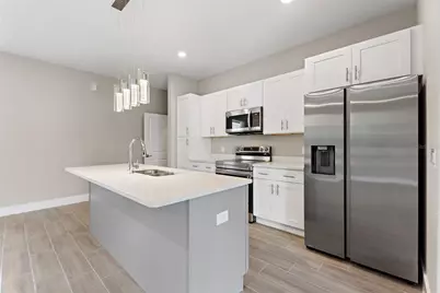 700 Desmoines Drive, Kissimmee, FL 34759 - Photo 9