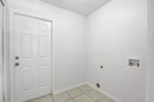 11906 Timberhill Dr, Riverview, FL 33569 - Photo 45