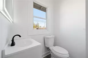 1826 19th St S, Saint Petersburg, FL 33712 - Photo 17