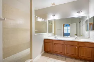 9435 Myrtle Creek Ln, Orlando, FL 32832 - Photo 15