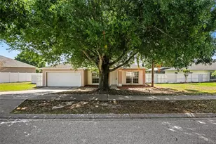 1462 Whooping Dr, Groveland, FL 34736 - Photo 1