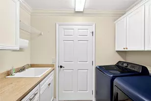 2912 Asher Path, The Villages, FL 32163 - Photo 17