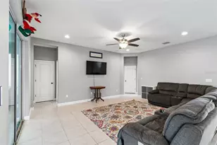 1084 Cavender Creek Rd, Minneola, FL 34715 - Photo 7