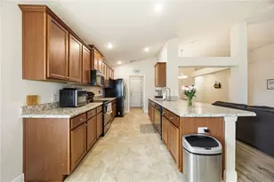 613 Meadow Pointe Dr, Haines City, FL 33844 - Photo 17