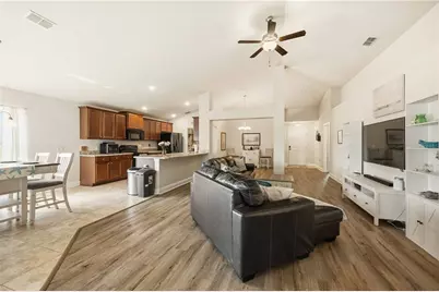 613 Meadow Pointe Drive, Haines City, FL 33844 - Photo 13